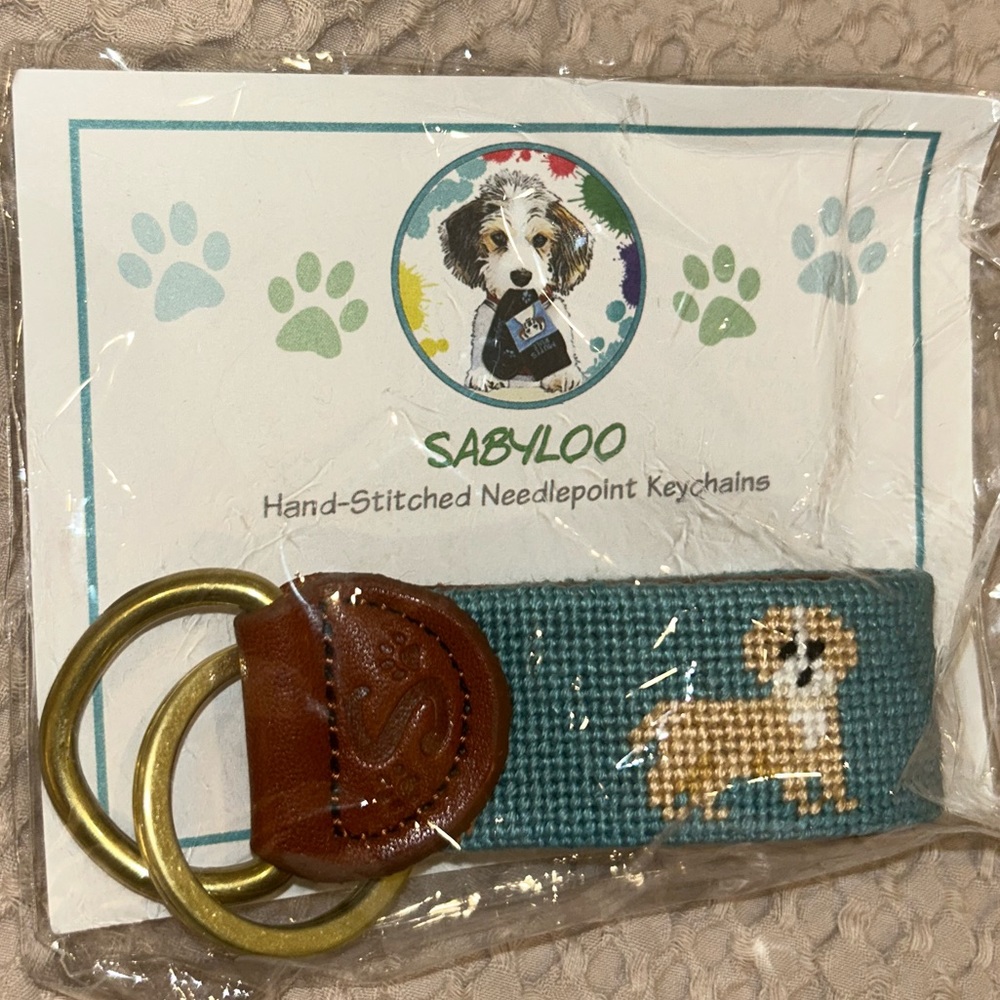 Sabyloo Handcrafted Needlepoint Keyring with Tan and White Dog, NWT